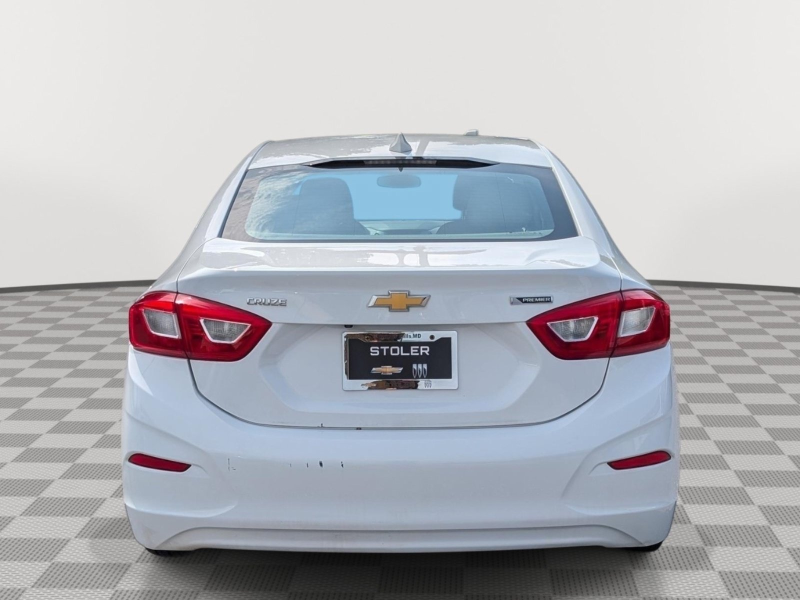 Used 2017 Chevrolet Cruze Premier FWD image 4