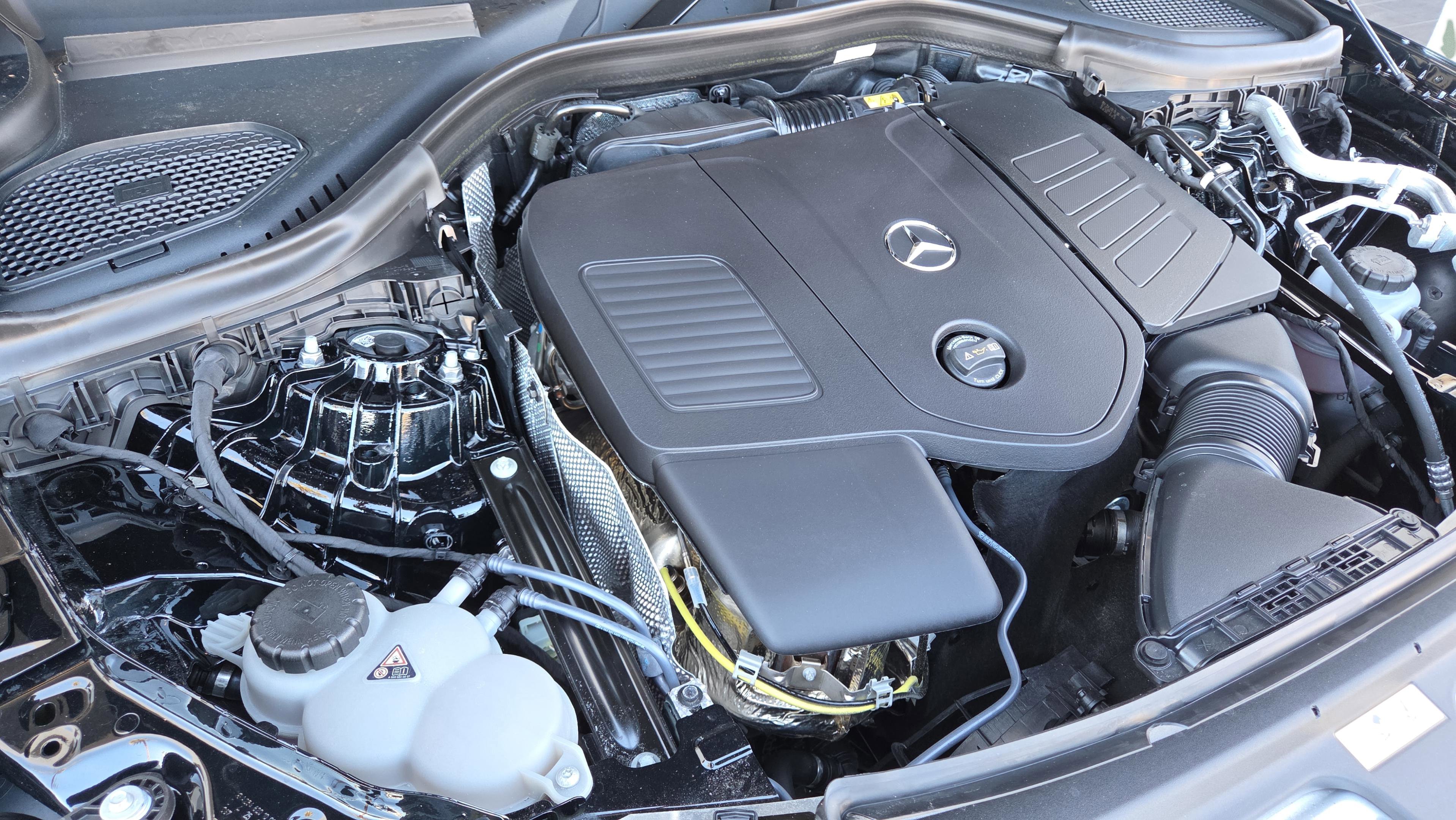 Certified 2026 Mercedes-Benz GLC 300 image 20