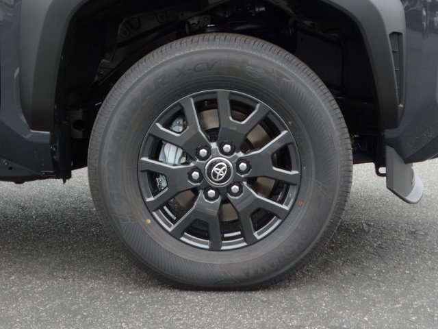 New 2026 Toyota 4Runner SR5 AWD/4WD image 4