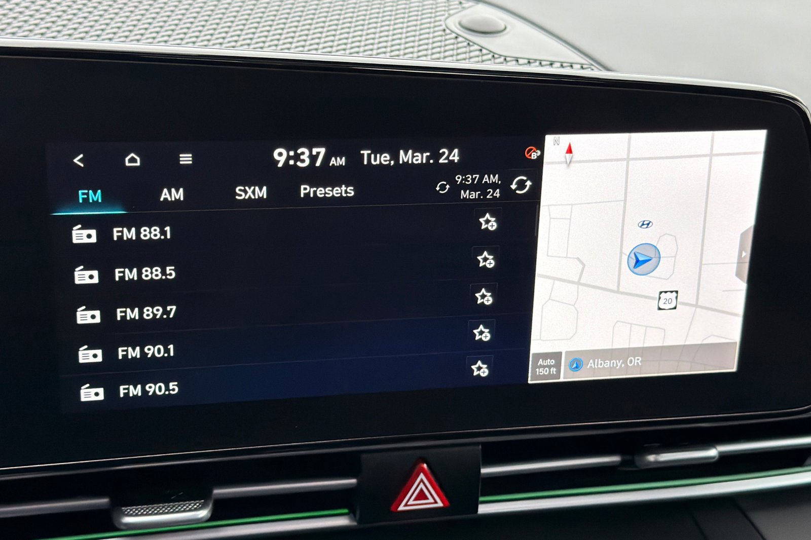 Used 2025 Hyundai Elantra SEL image 16