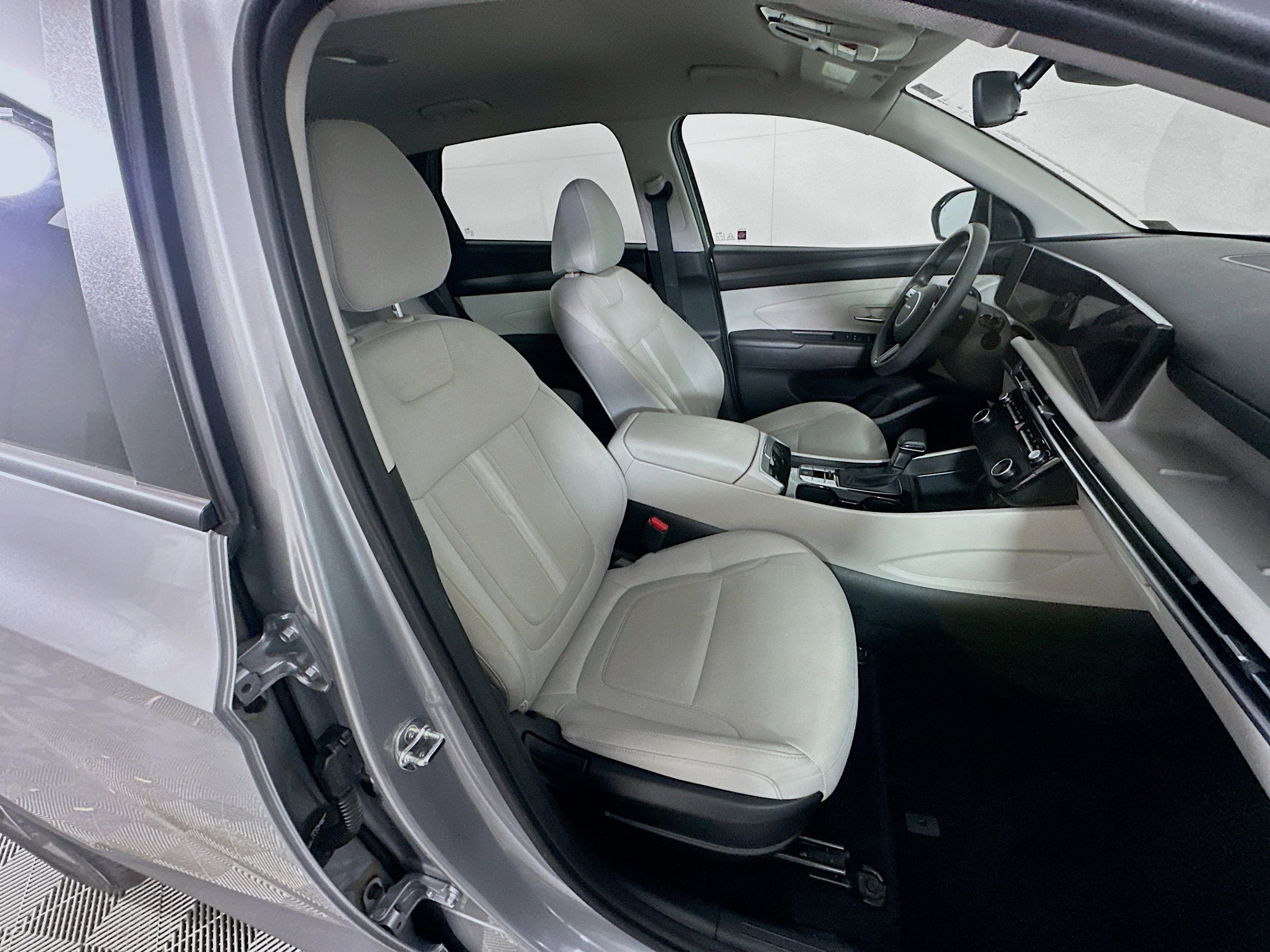 Used 2025 Hyundai Tucson SEL image 30