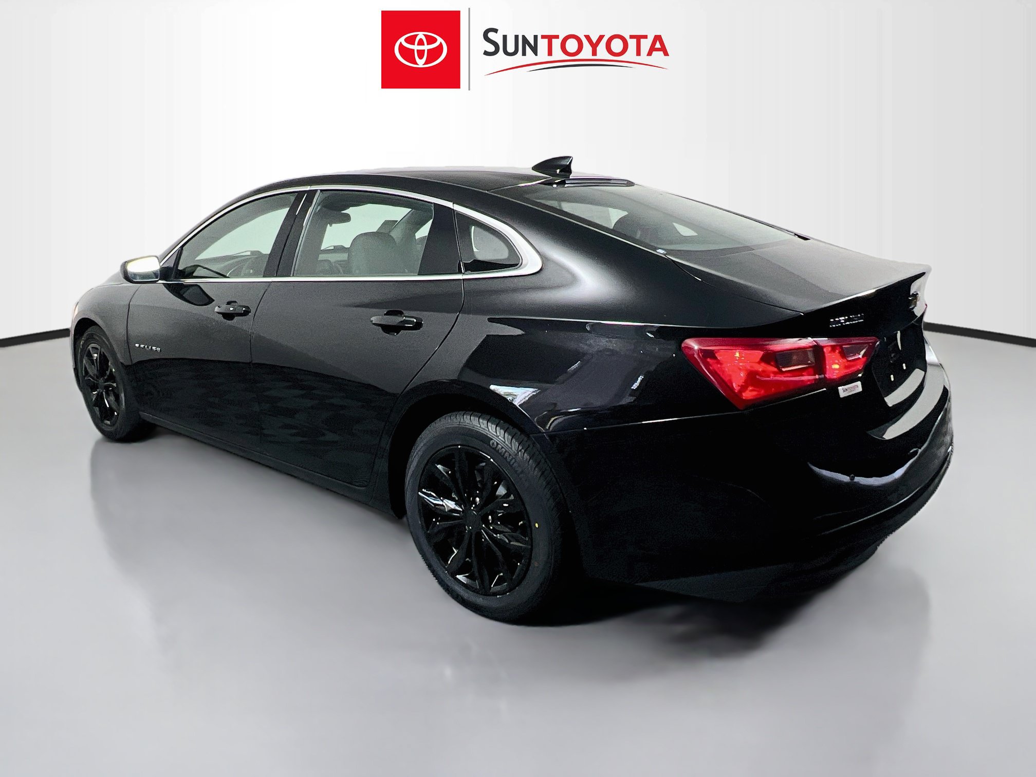 Used 2025 Chevrolet Malibu LT FWD image 6