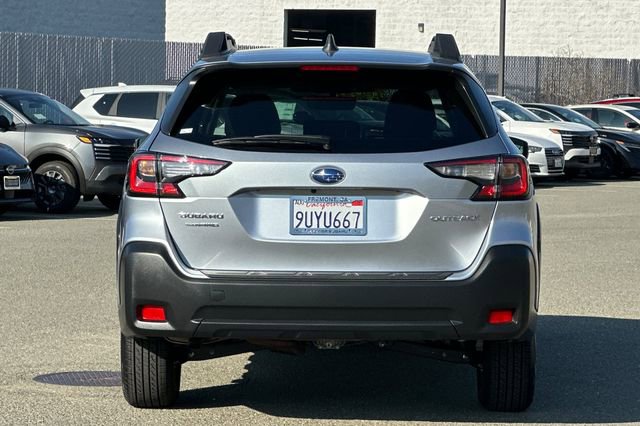 New 2025 Subaru Outback Premium image 5
