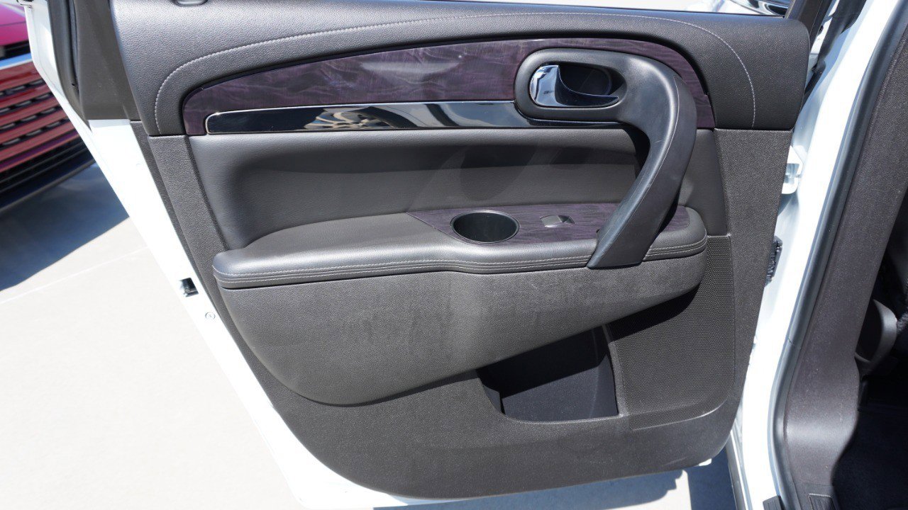 Used 2016 Buick Enclave Premium w/ Experience Buick Package image 33