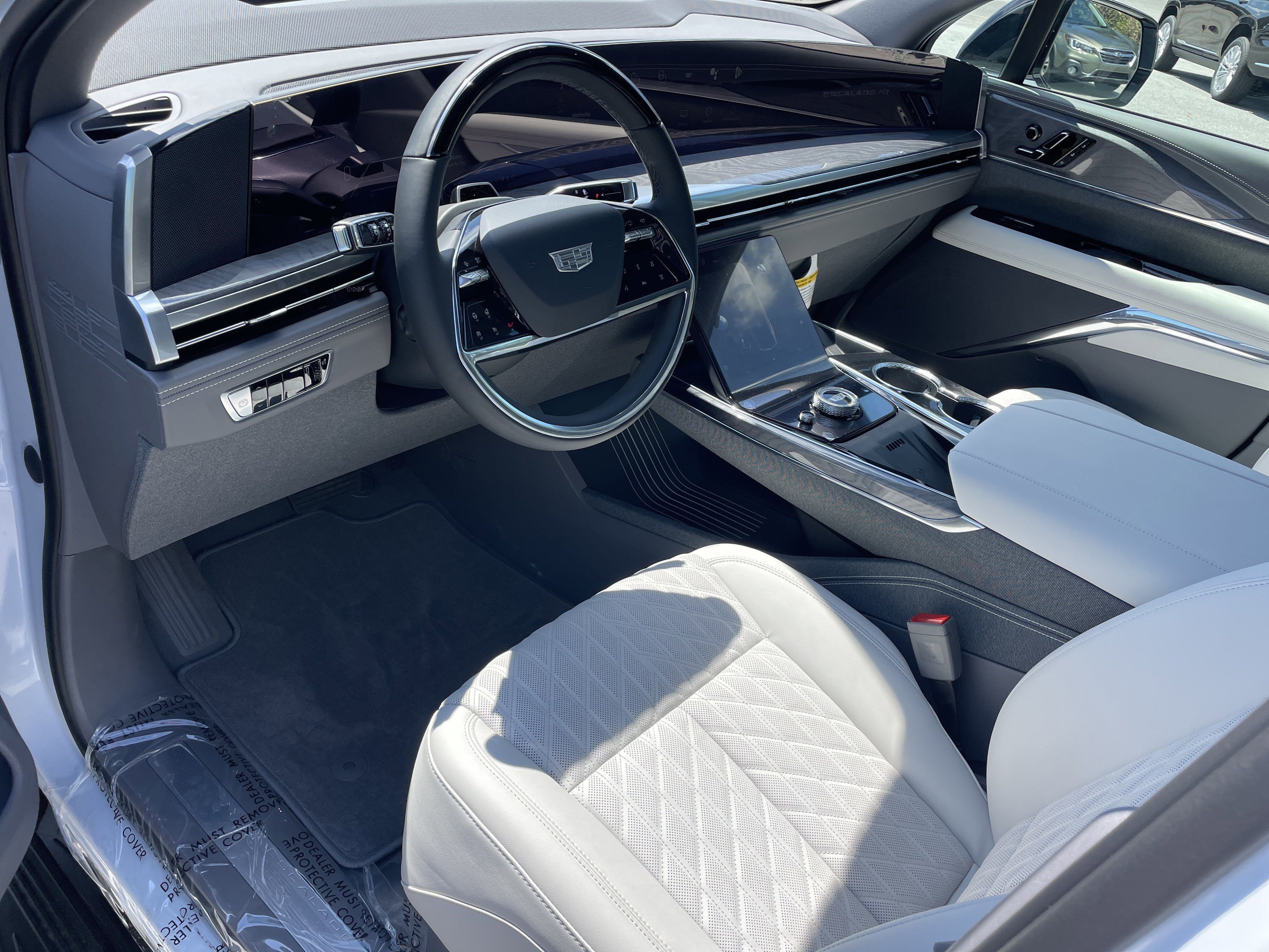 New 2026 Cadillac Escalade IQ Luxury 1 image 13