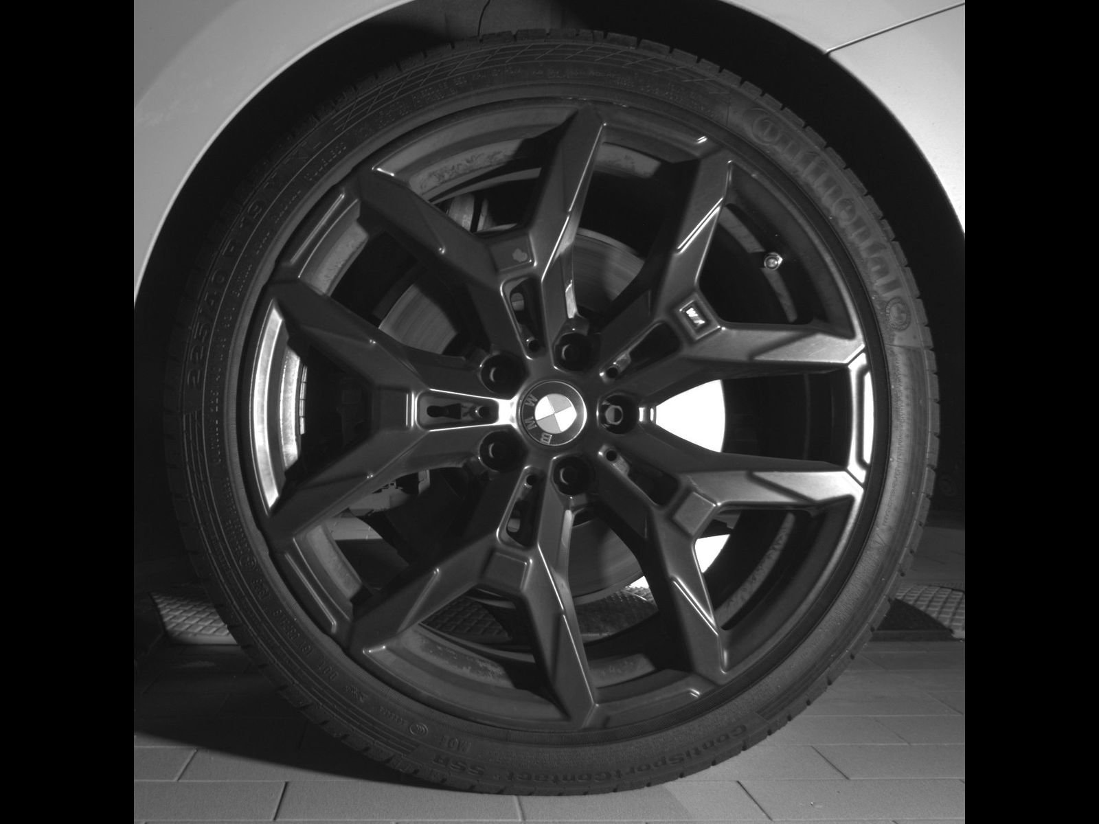 Certified 2025 BMW 230i Coupe w/ M Sport Package RWD image 12