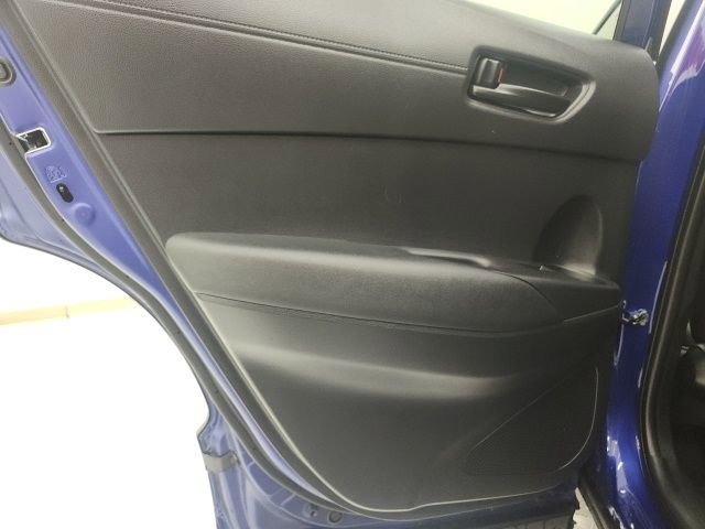 Certified 2024 Toyota Corolla Cross LE image 9