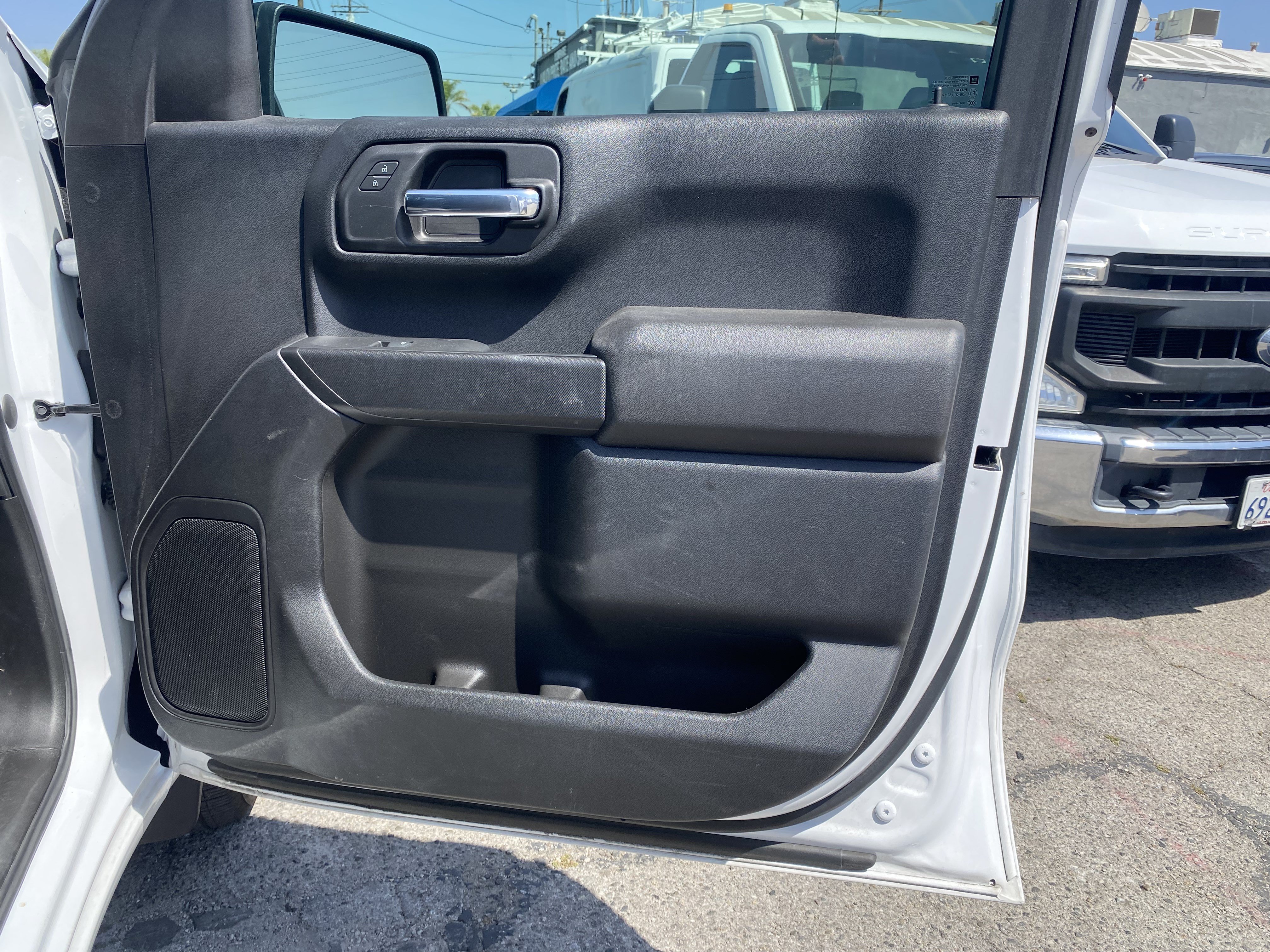 Used 2022 Chevrolet Silverado 1500 Custom AWD/4WD image 26