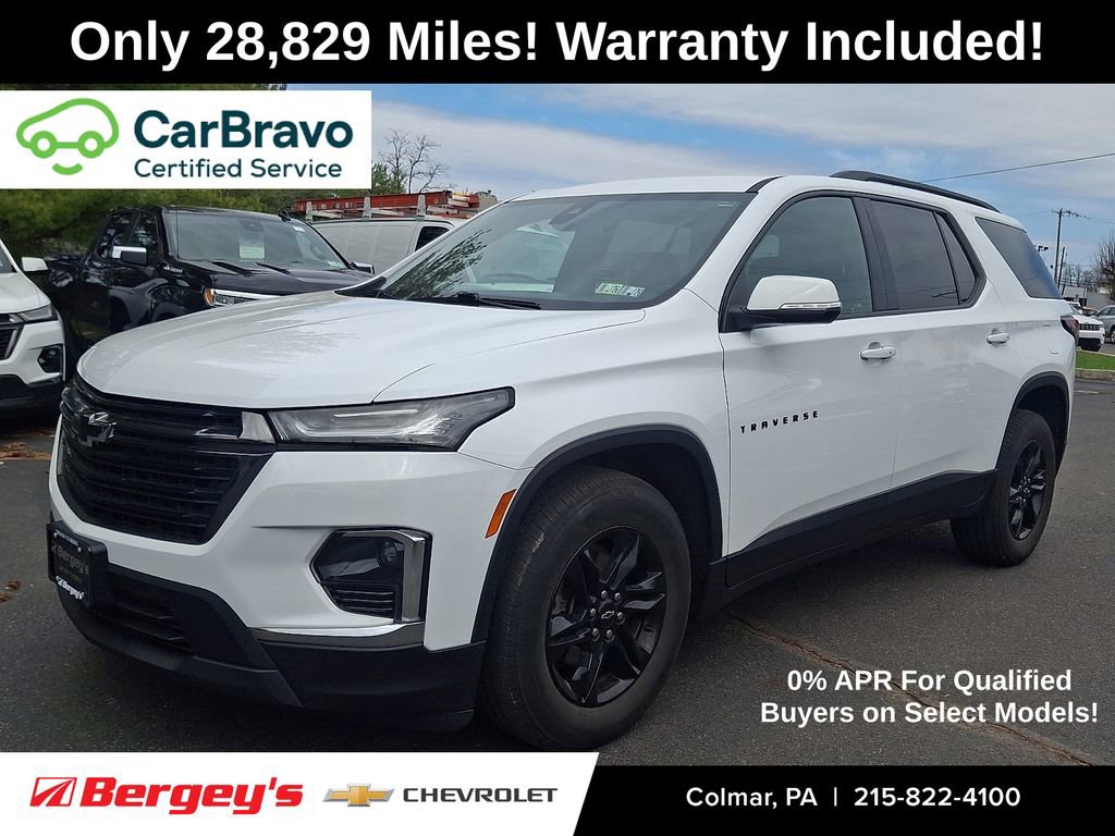 Certified 2023 Chevrolet Traverse LT w/ Midnight/Sport Edition image 1