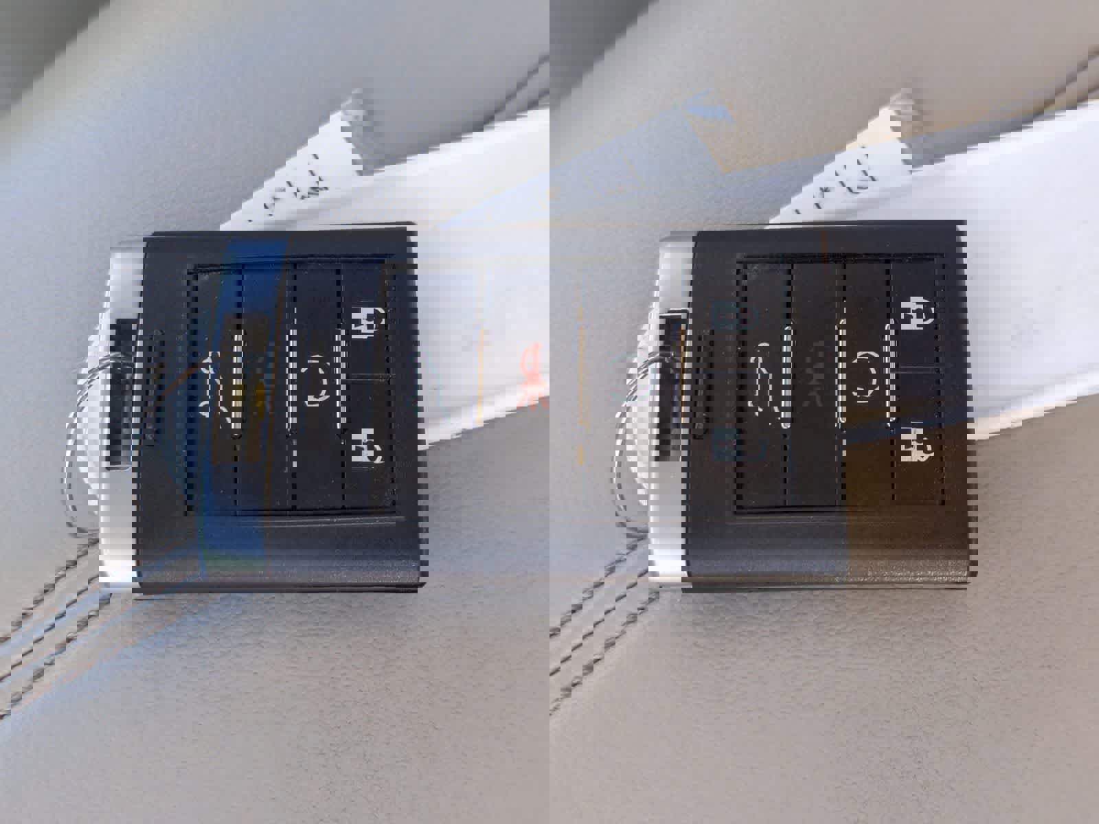 Used 2013 Cadillac XTS Premium image 36