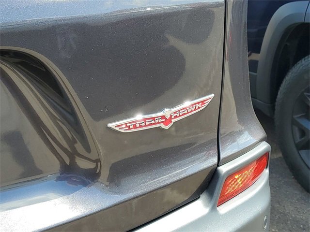 Used 2020 Jeep Cherokee Trailhawk w/ Cold Weather Group image 25