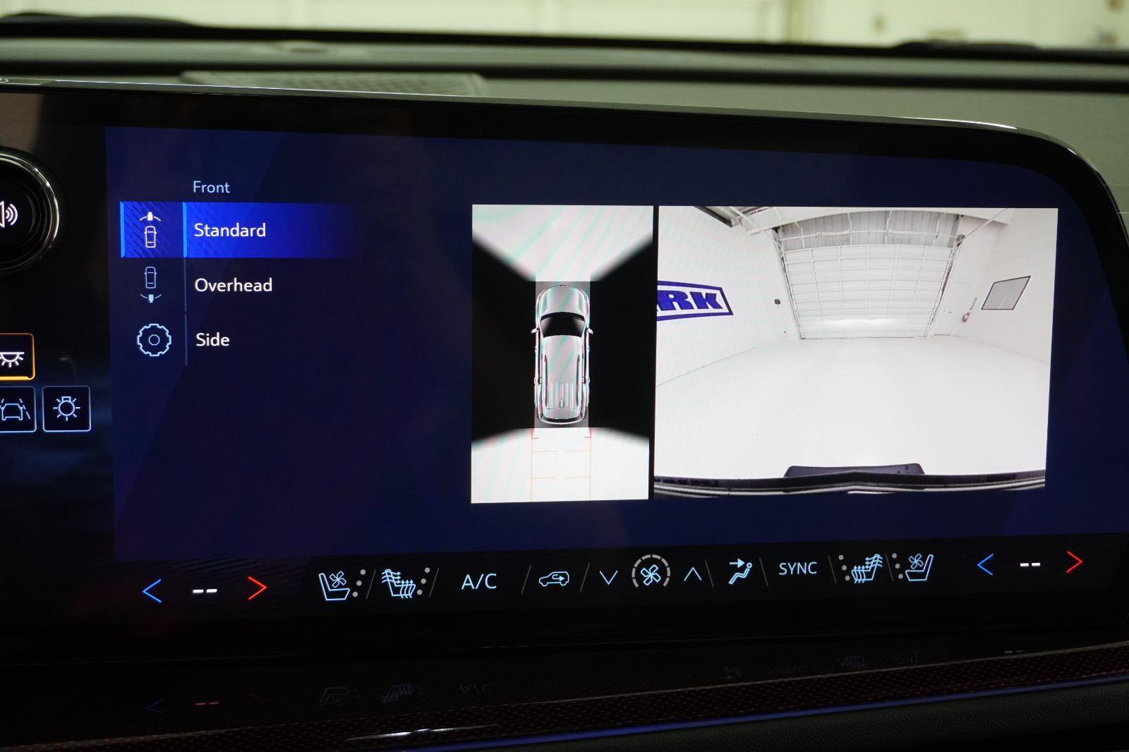 New 2026 Chevrolet Traverse RS w/ LPO, Floor Liner Package image 34