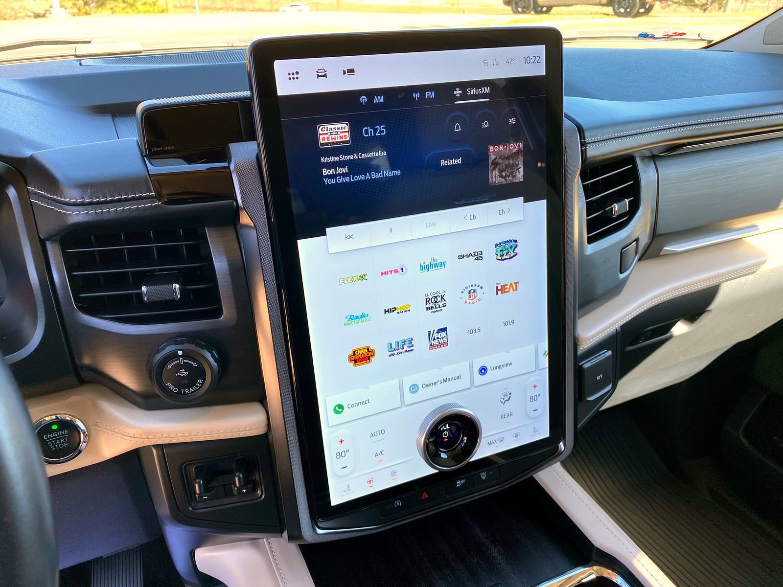 Used 2022 Ford Expedition Max Platinum image 16