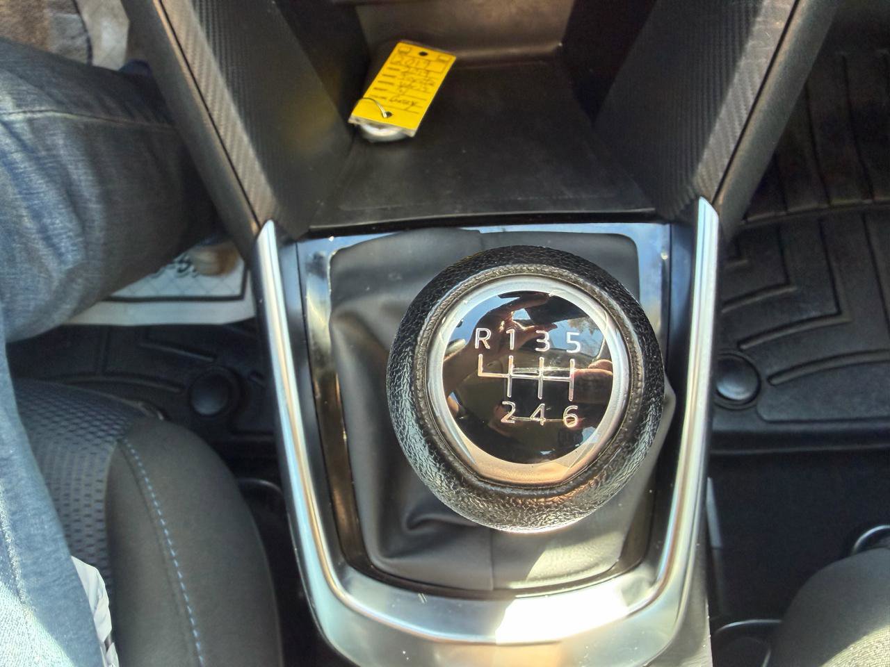 Used 2019 Toyota Yaris LE image 25