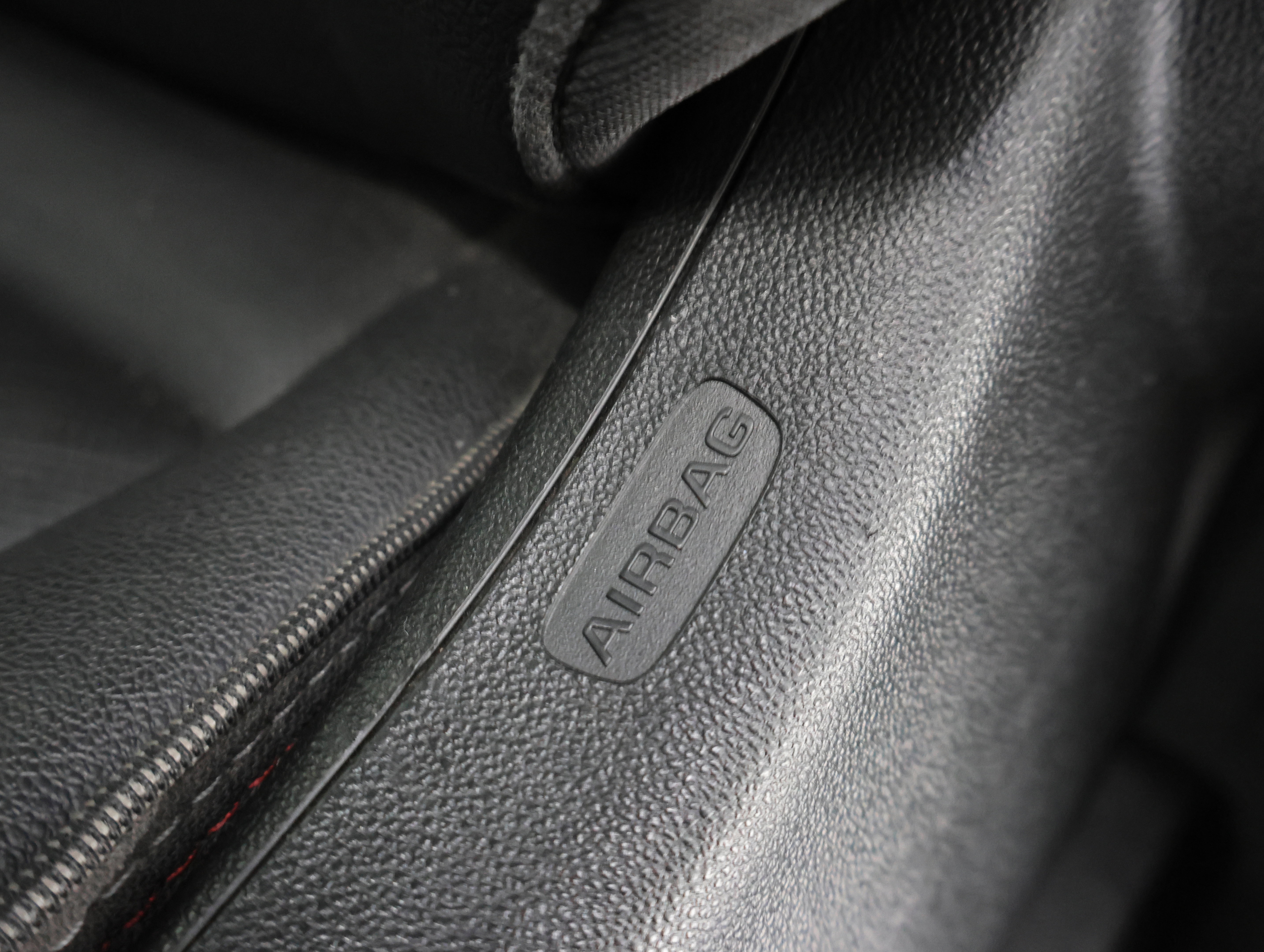 Used 2023 Chevrolet Suburban RST w/ Luxury Package AWD/4WD image 57