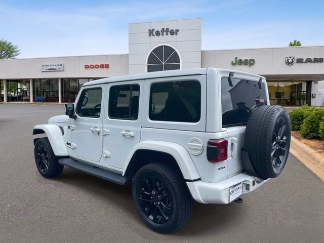 Certified 2022 Jeep Wrangler Unlimited Sahara AWD/4WD image 4
