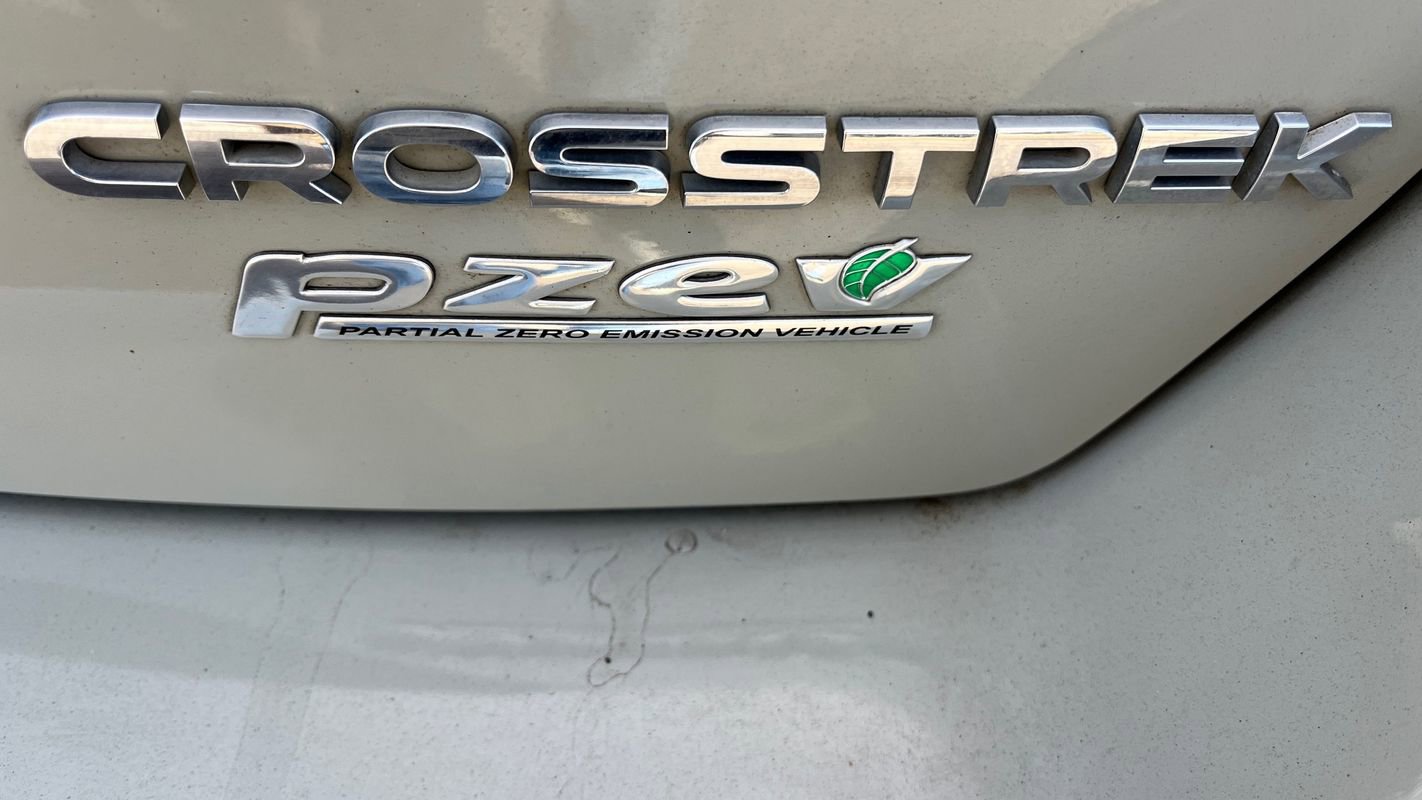 Used 2017 Subaru Crosstrek 2.0i Premium image 24