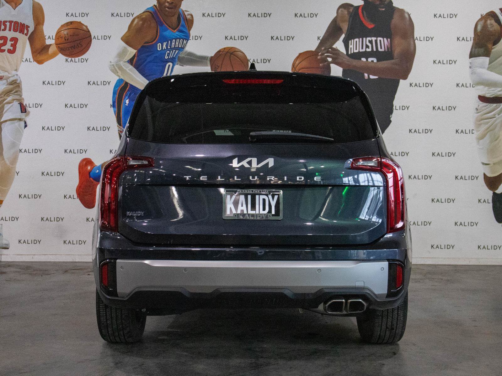 Used 2025 Kia Telluride S FWD image 24