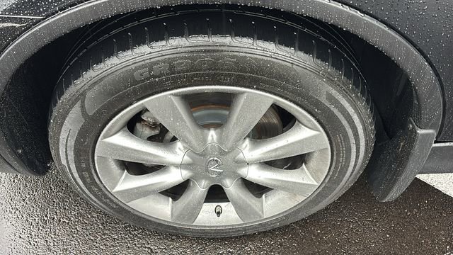 Used 2017 INFINITI QX50 2WD w/ Premium Plus Package image 35