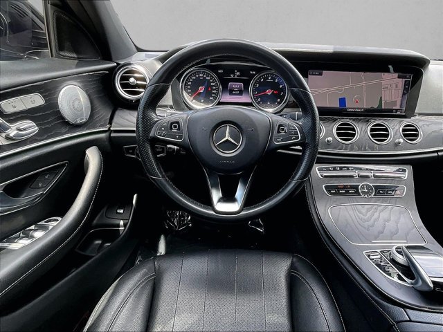 Used 2018 Mercedes-Benz E 300 image 7