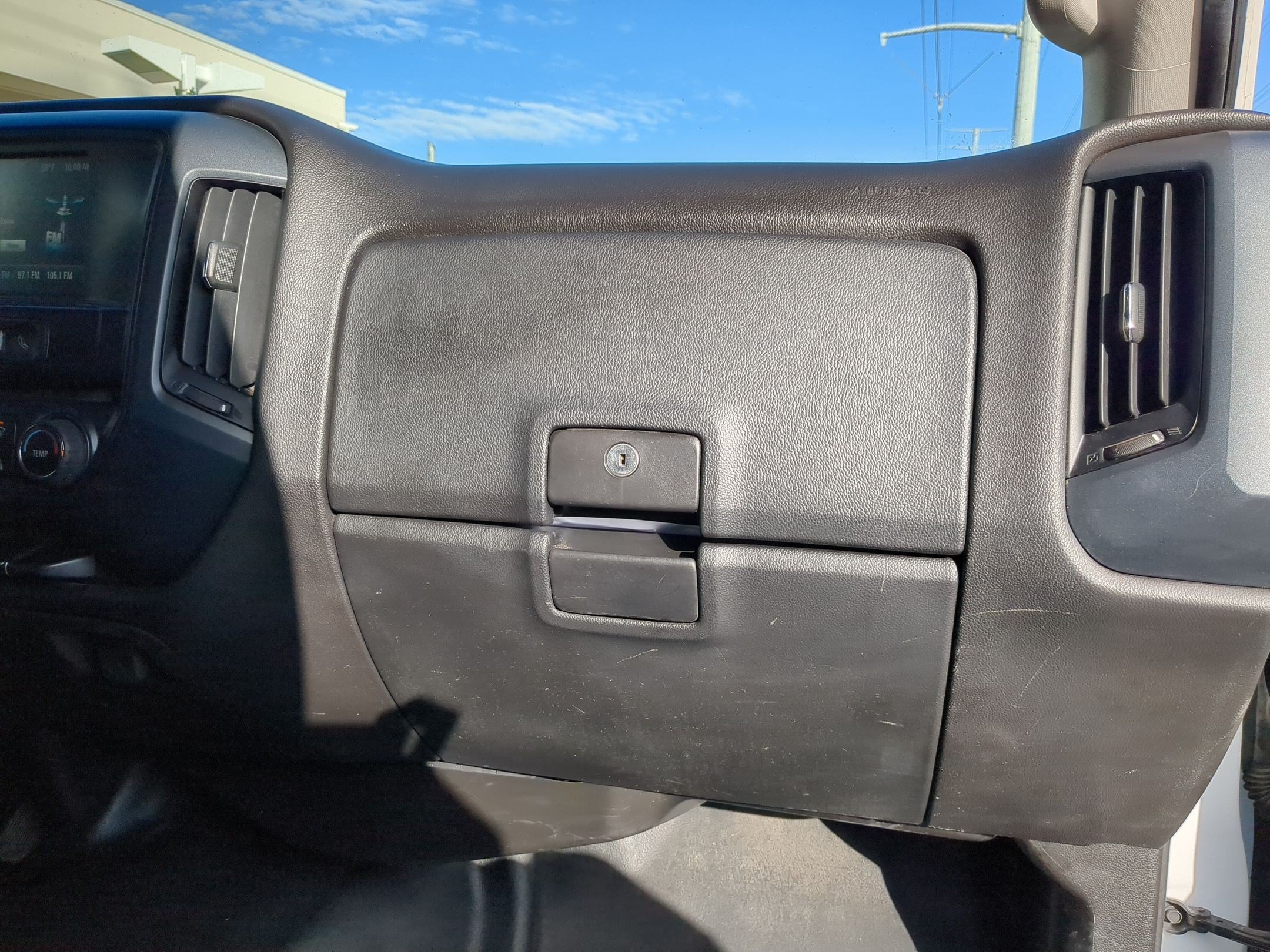 Used 2018 GMC Sierra 1500 2WD Regular Cab image 25