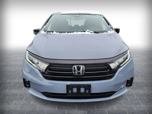 Used 2023 Honda Odyssey Sport image 2