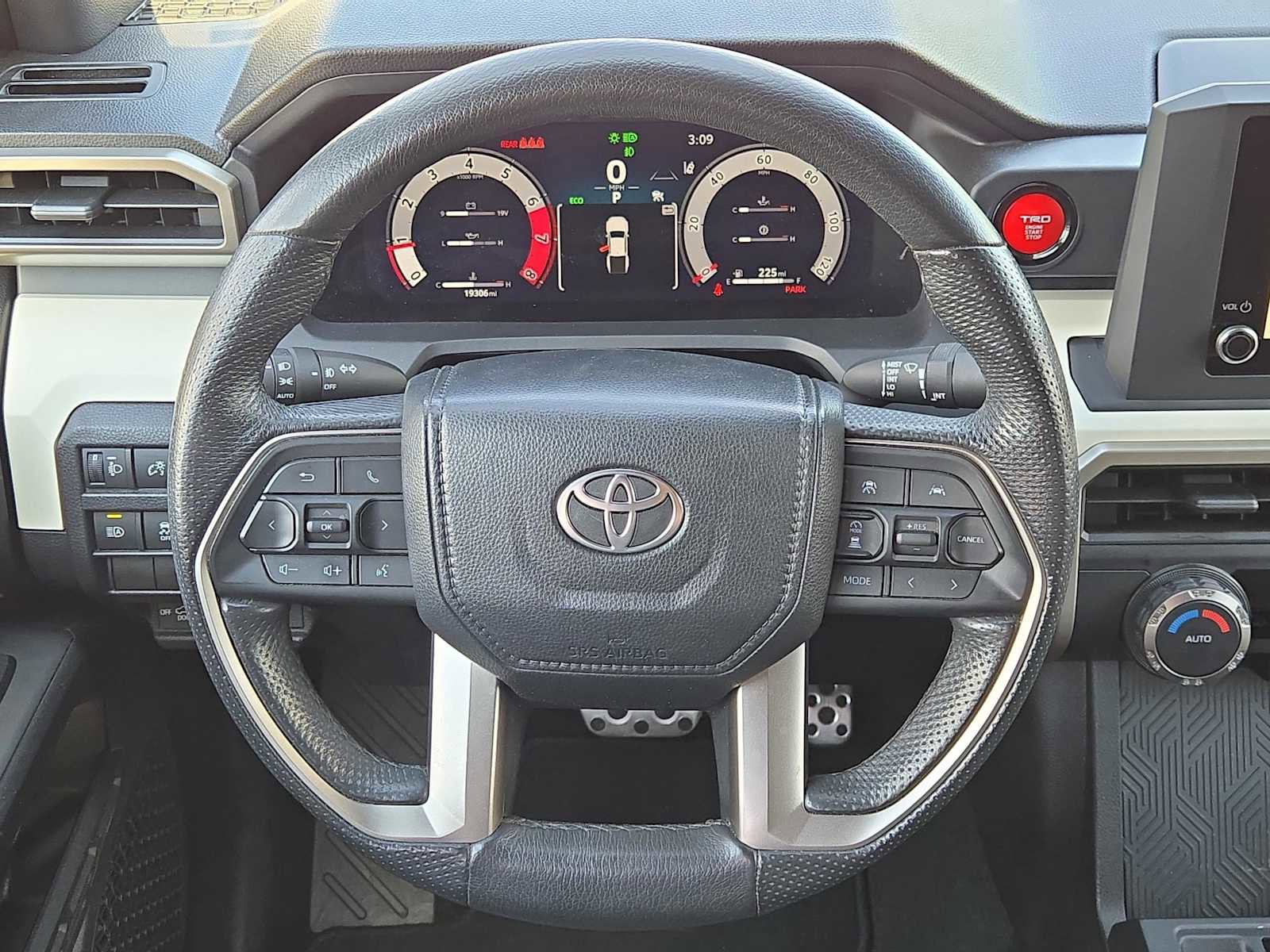 Used 2024 Toyota Tacoma TRD Sport RWD image 17