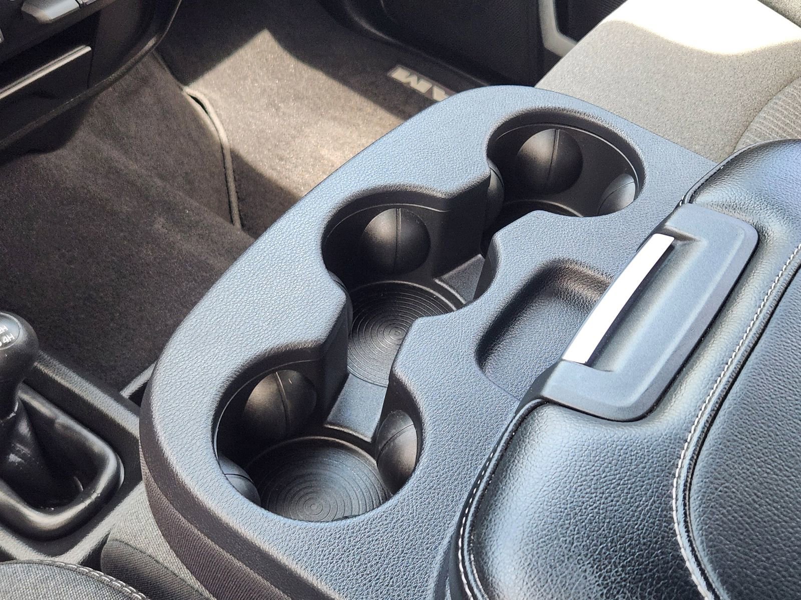 Used 2024 RAM 2500 Tradesman w/ Chrome Appearance Group image 21