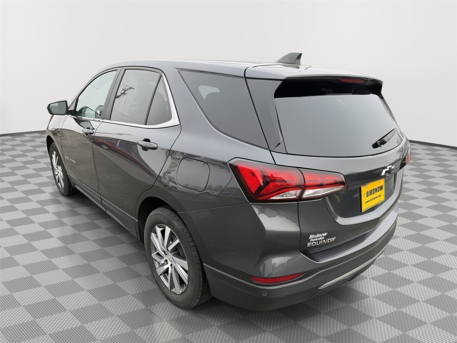 Used 2023 Chevrolet Equinox LT AWD/4WD image 4