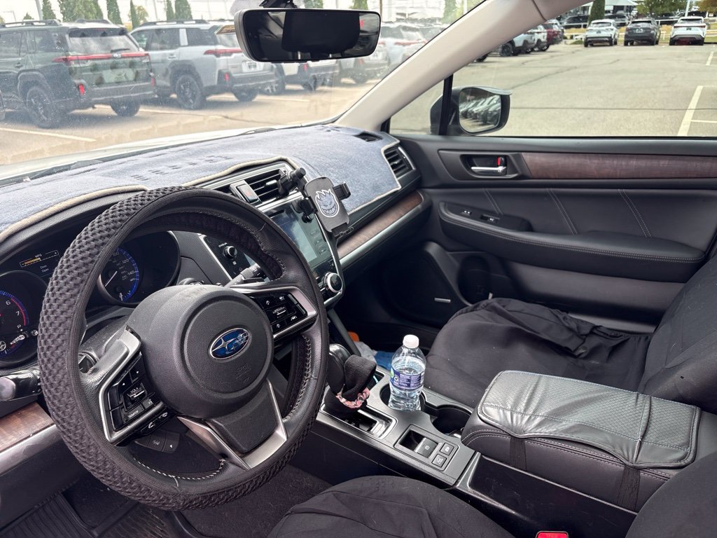 Used 2018 Subaru Outback 2.5i Limited AWD/4WD image 5