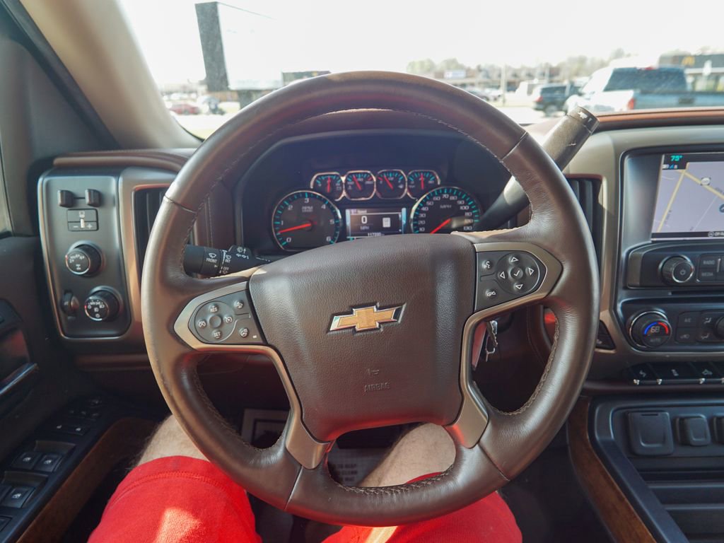 Used 2018 Chevrolet Silverado 1500 High Country image 21