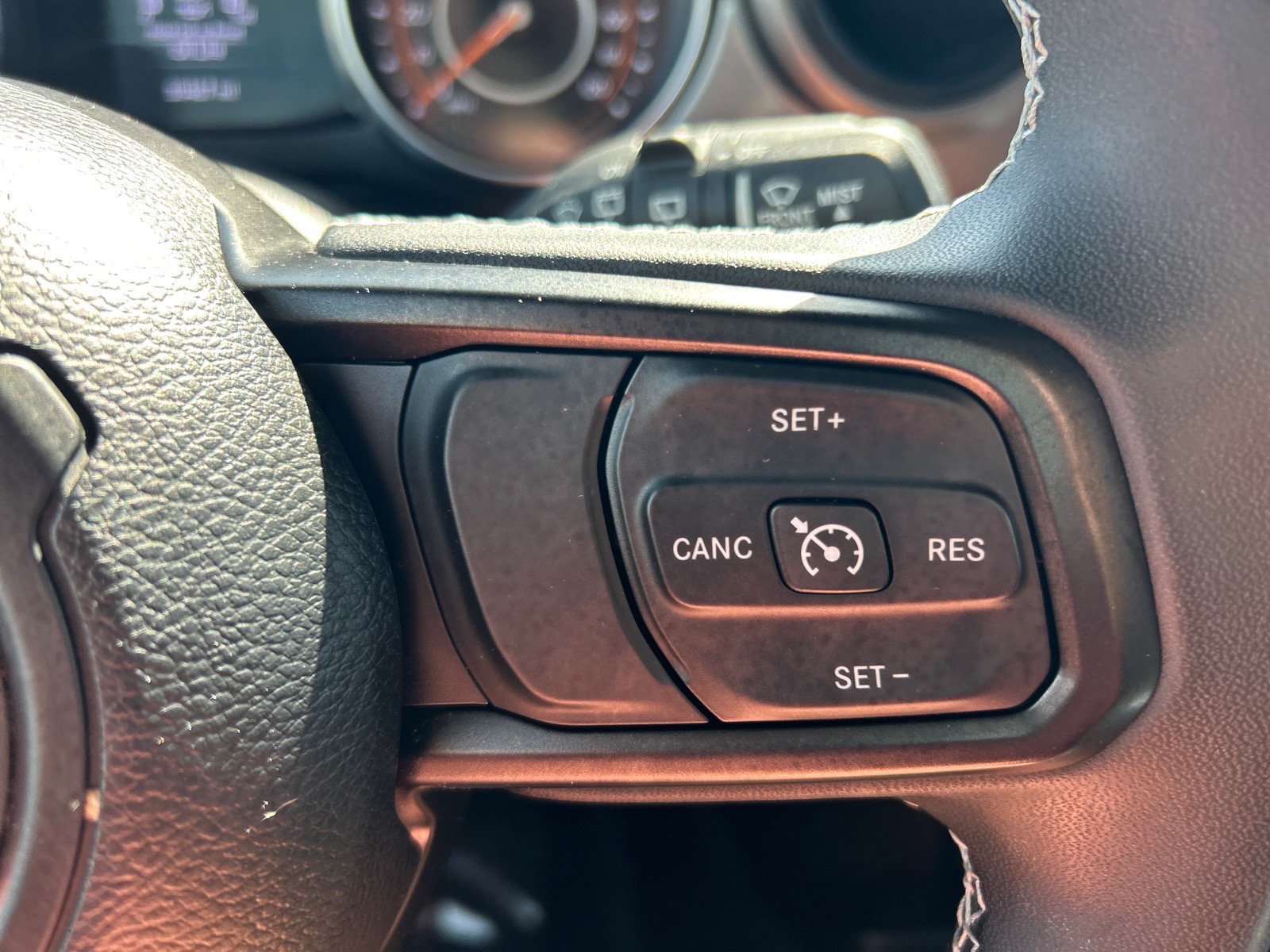 Used 2023 Jeep Wrangler Sport AWD/4WD image 17