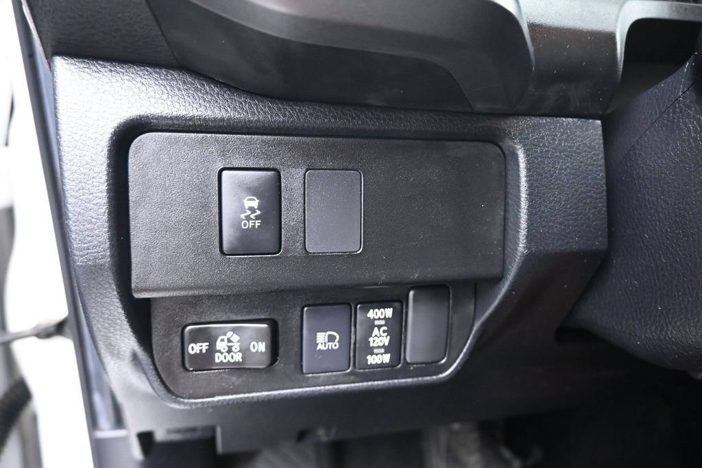 Used 2022 Toyota Tacoma TRD Off-Road RWD image 25