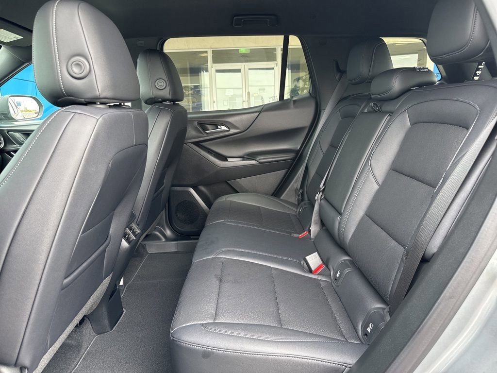 New 2026 Chevrolet Equinox LT w/ Convenience Package II FWD image 25