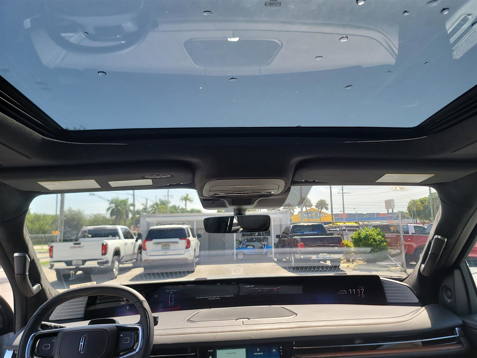 New 2025 Lincoln Navigator L Black Label image 16