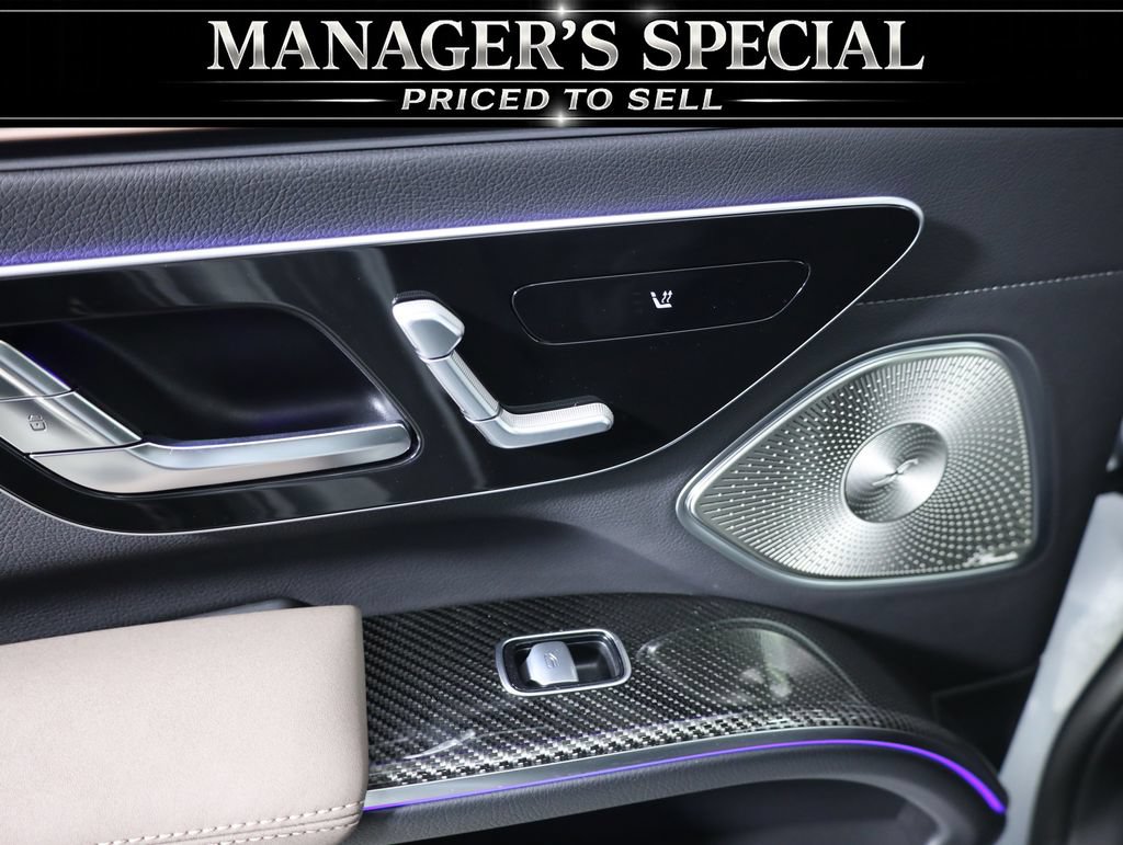 Used 2025 Mercedes-Benz EQS AMG 4MATIC image 41