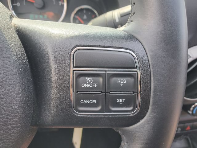 Used 2015 Jeep Wrangler Sport AWD/4WD image 15