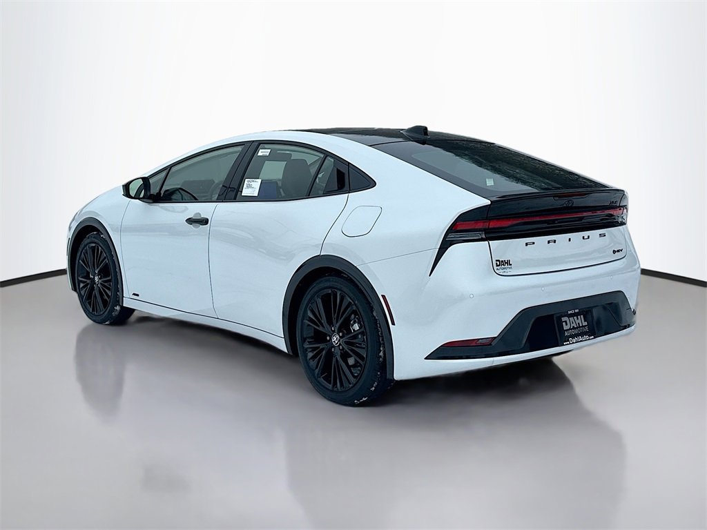 New 2026 Toyota Prius AWD image 5