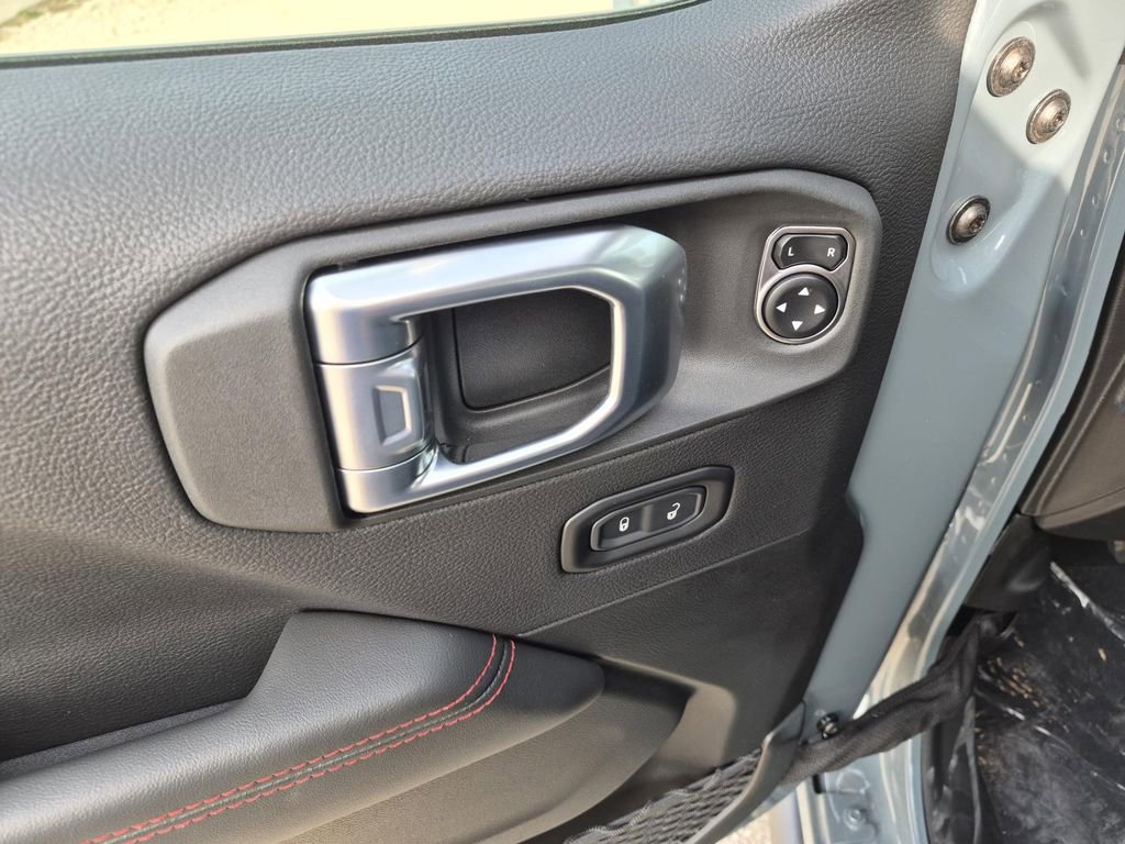 New 2026 Jeep Wrangler Unlimited Rubicon image 12