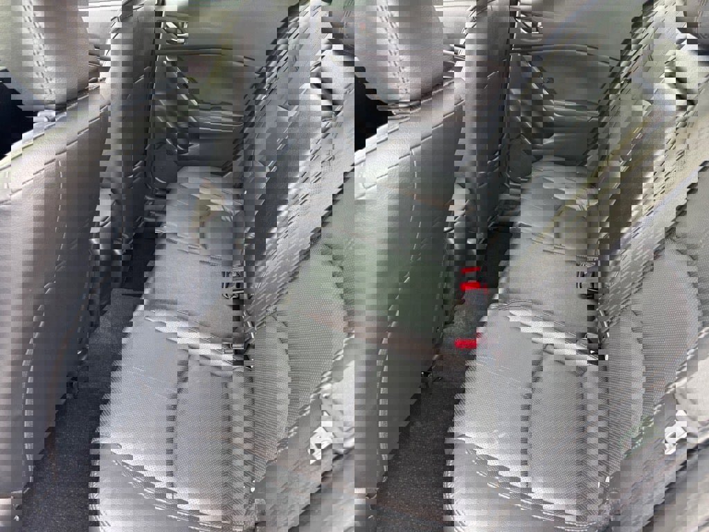 Used 2018 MAZDA MAZDA3 Grand Touring w/ Premium Equipment Package image 11