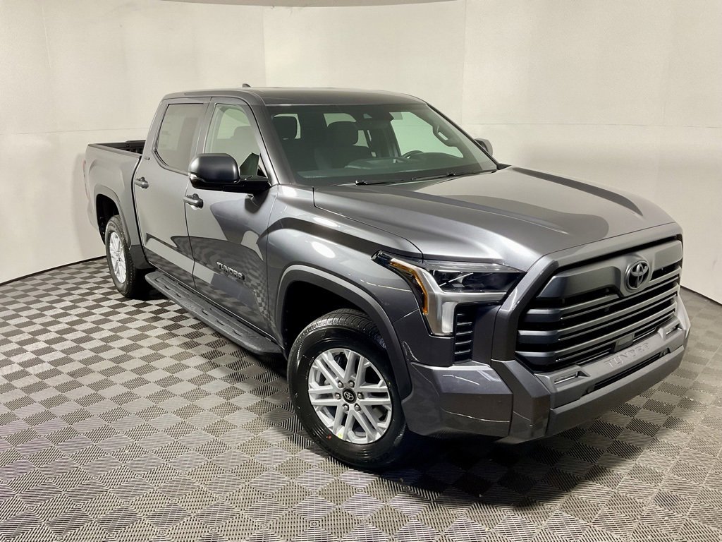 New 2026 Toyota Tundra SR5 image 4