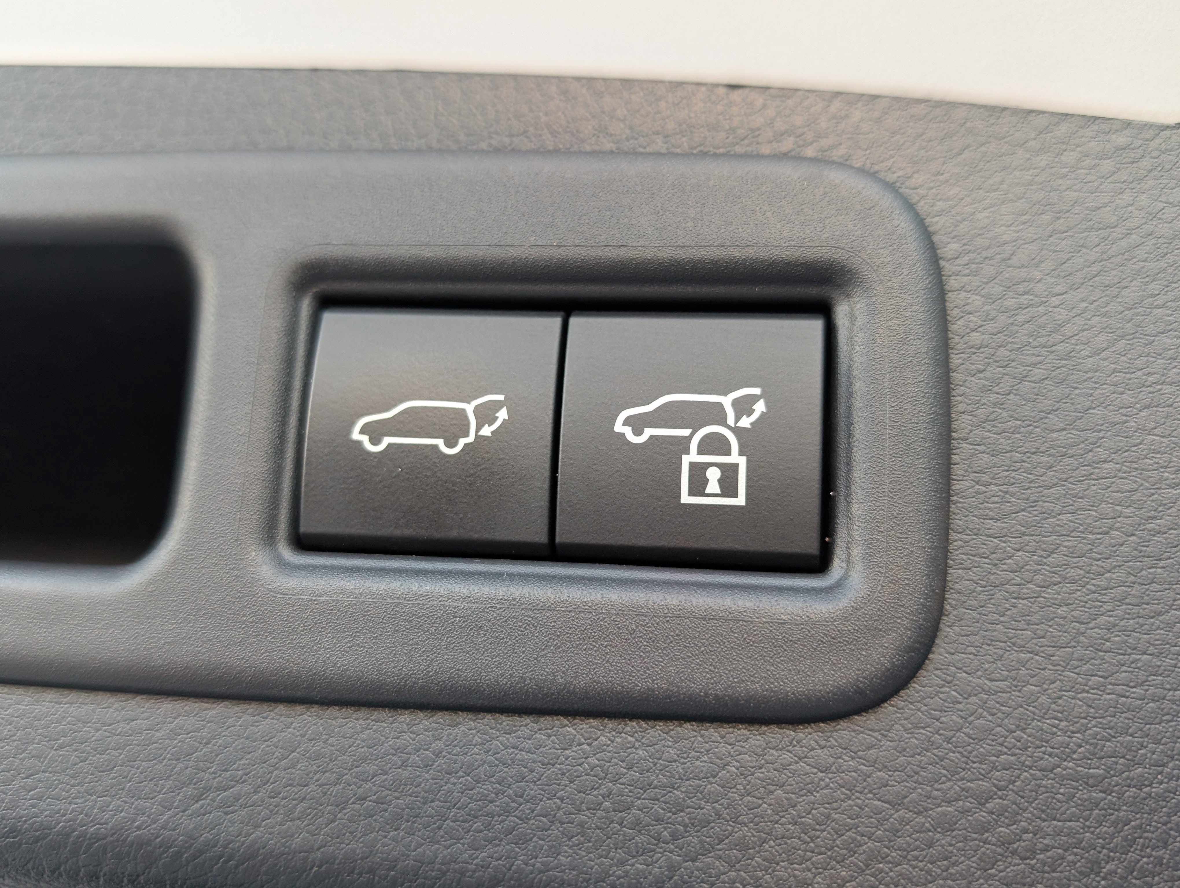 Used 2023 Lexus RX 350 Premium Plus w/ Accessory Package image 14