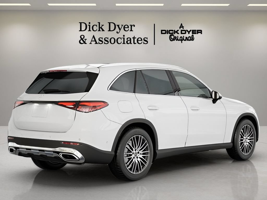 Used 2026 Mercedes-Benz GLC 300 image 17