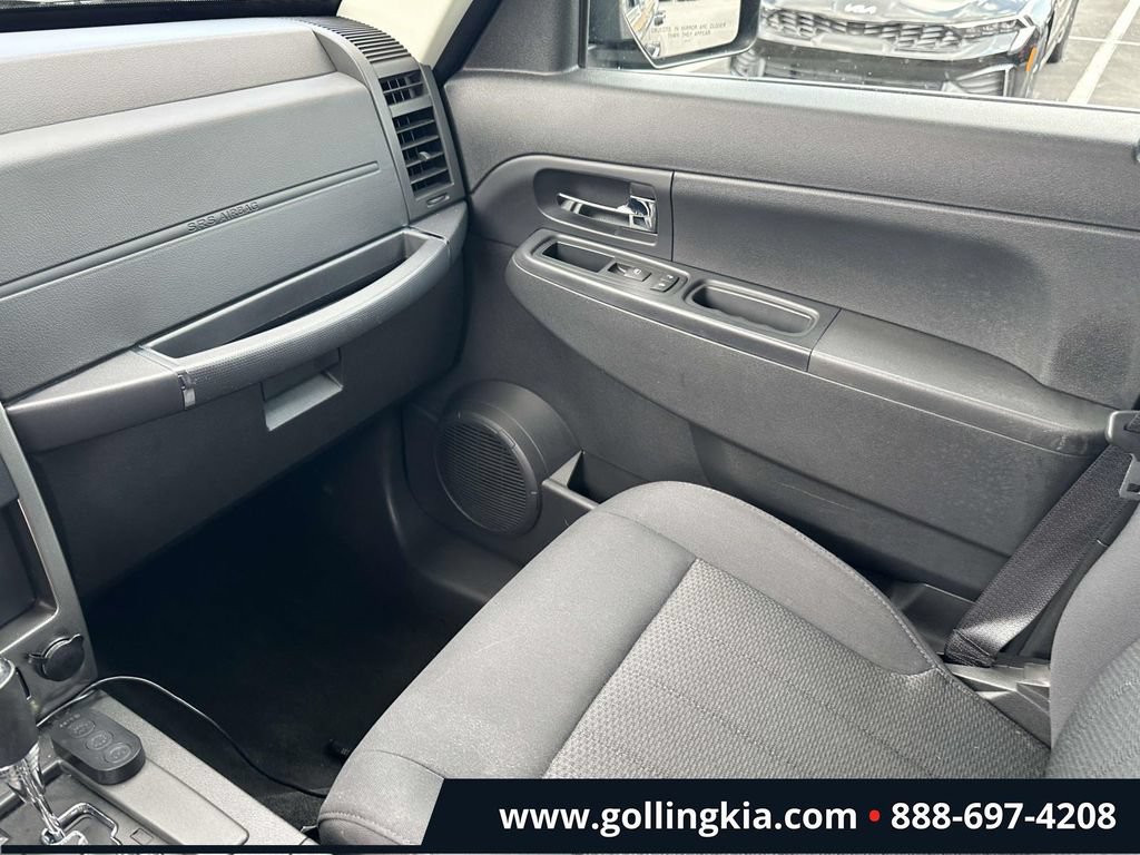 Used 2011 Jeep Liberty Sport w/ Popular Equipment Group AWD/4WD image 30
