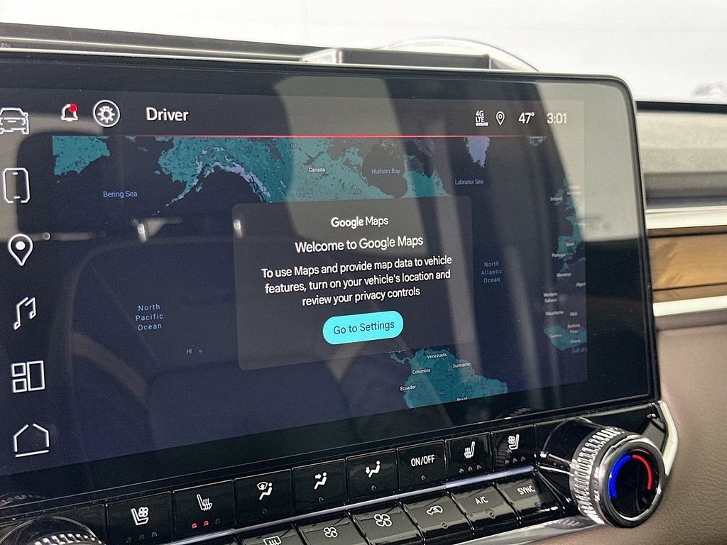 Used 2024 GMC Canyon Denali image 29