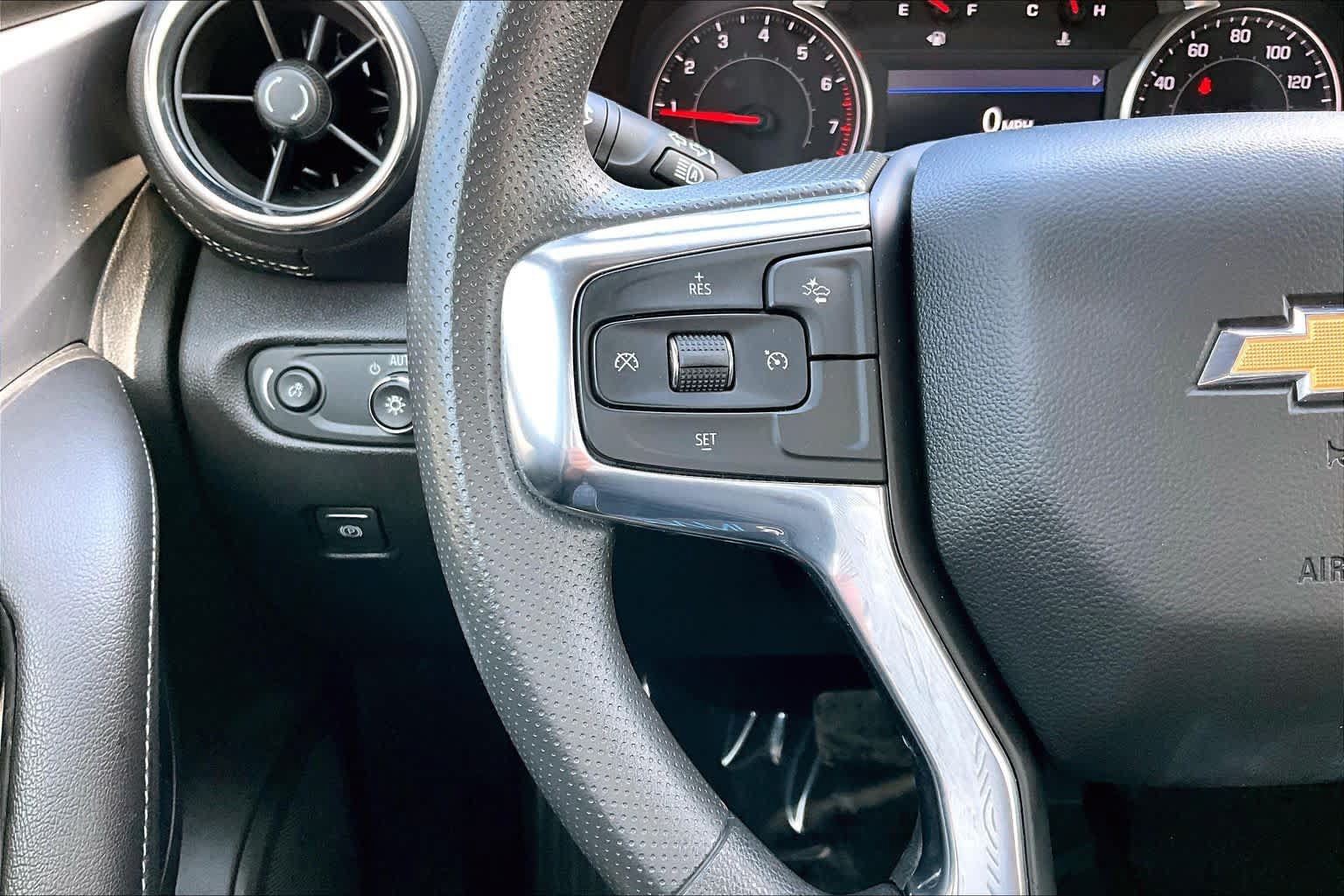 Used 2023 Chevrolet Blazer LT w/ Driver Confidence Package FWD image 24