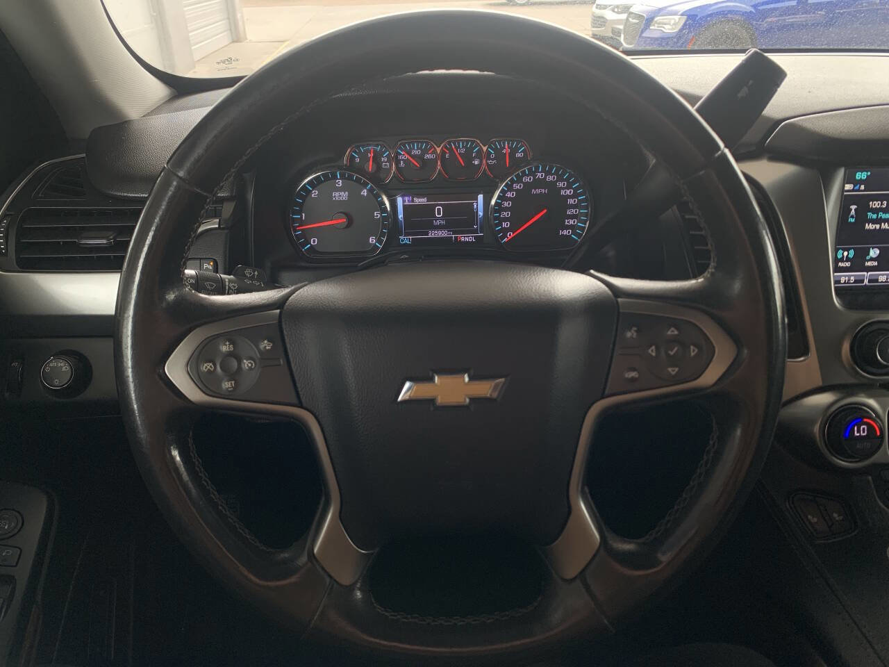 Used 2019 Chevrolet Suburban LT image 14