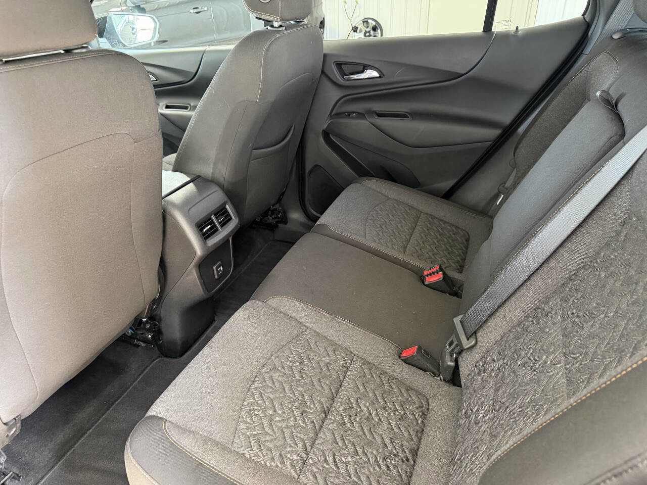 Used 2022 Chevrolet Equinox LT w/ Driver Convenience Package AWD/4WD image 29