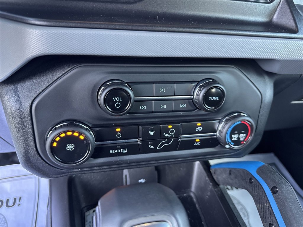 Used 2023 Ford Bronco Black Diamond image 19