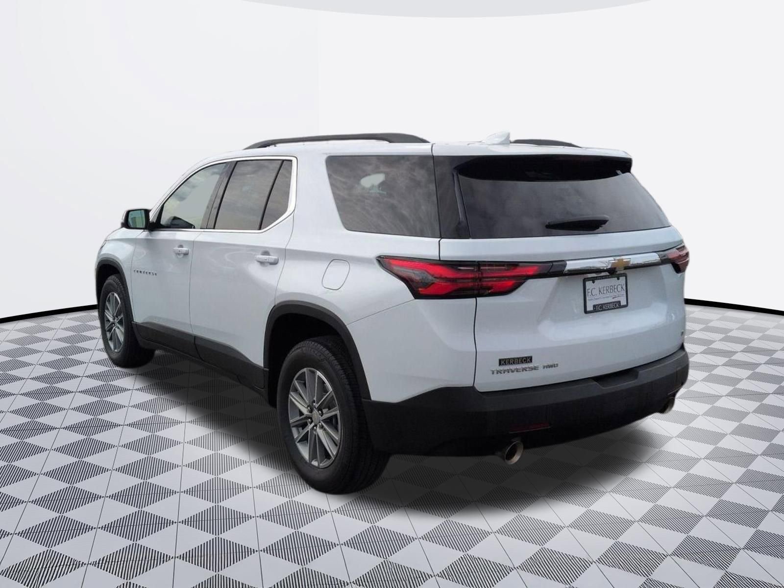 Certified 2023 Chevrolet Traverse LT image 5